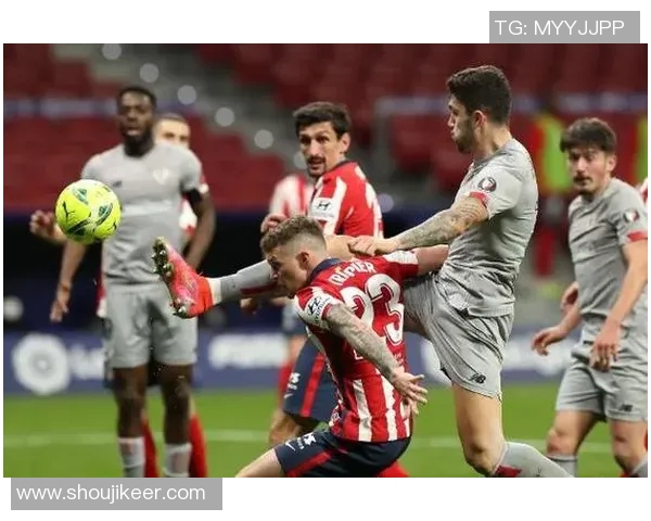 足球场上的璀璨之星三号球员的精彩瞬间与背后故事 足球场上的璀璨之星三号球员的精彩瞬间与背后故事