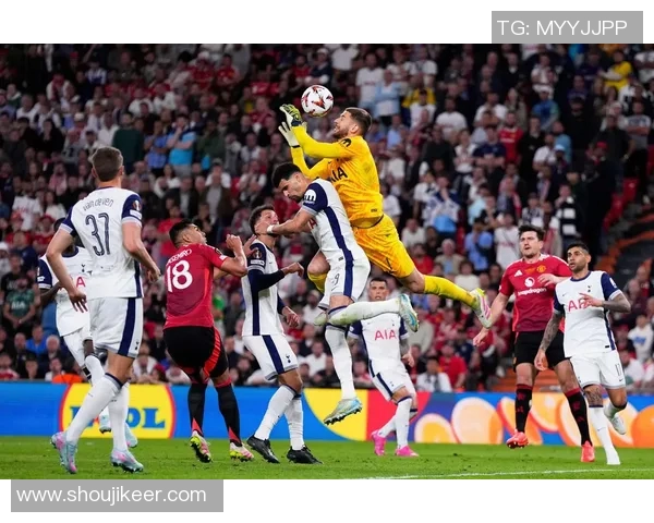 巴塞罗那与热刺的巅峰对决12日精彩赛事不容错过 巴塞罗那与热刺的巅峰对决12日精彩赛事不容错过